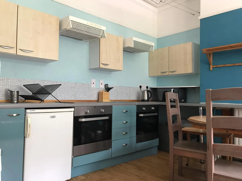 Monks Road, LN2 5JJ - 7 Bed - Thumbnail 3